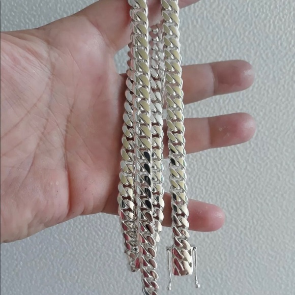 9mmx30” Sterling Silver Miami Cuban Link Chain - Picture 5 of 8